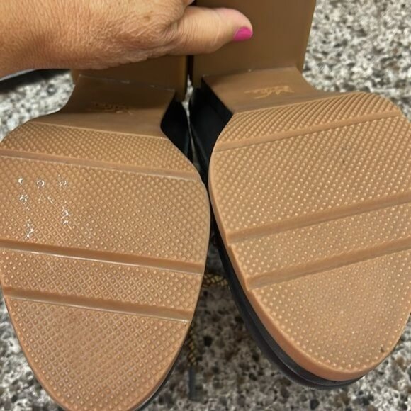 Sorel Women's Blake Waterproof Lace-Up Booties women’s 8 chunky platform shoes - Picture 15 of 16